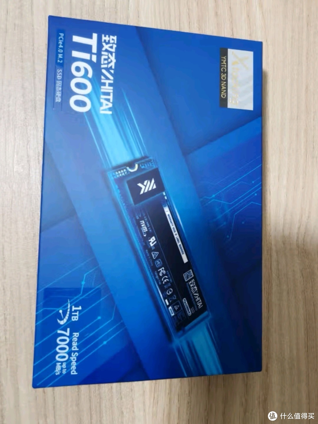 长江存储Ti600系列1TB SSD固态硬盘：PCIe 4.0时代的高速先锋