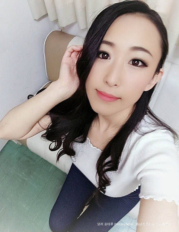 最新推荐！32岁奇迹美巨乳人妻《森萤》精选作品介绍……