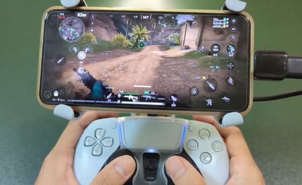 三角洲行动手柄连接手机步骤