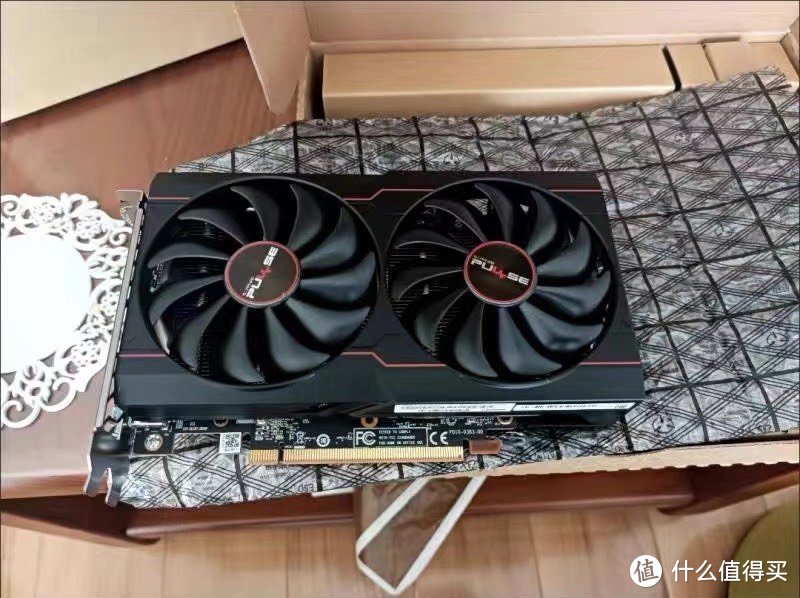 千元显卡首选！AMD瀚铠蓝宝石RX6500XT 4G白金版