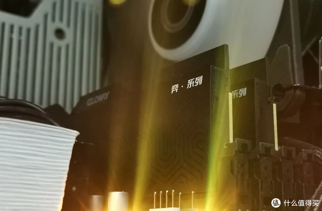 长鑫存储的突破：首款&quot;中国制造&quot;DDR5内存！TechInsights科技观察