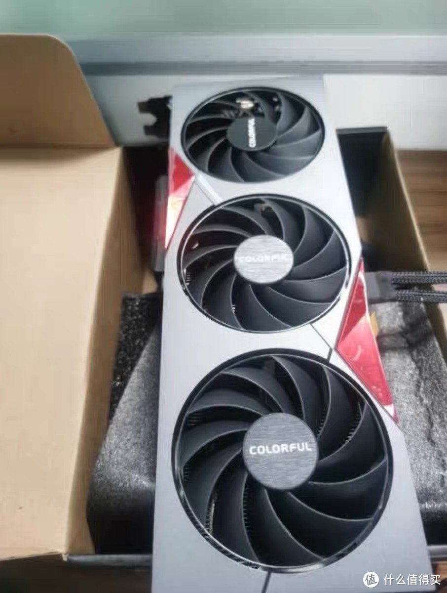 千元显卡种草：七彩虹 RTX4060TI