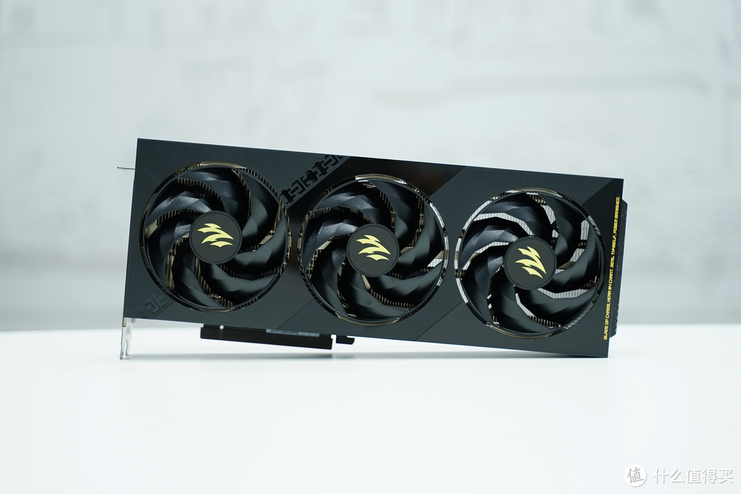 内行评测：纤细身姿的高性能显卡， 影驰GeForce RTX 5070Ti魔刃OC