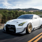 GTR赛车  V0.9下载