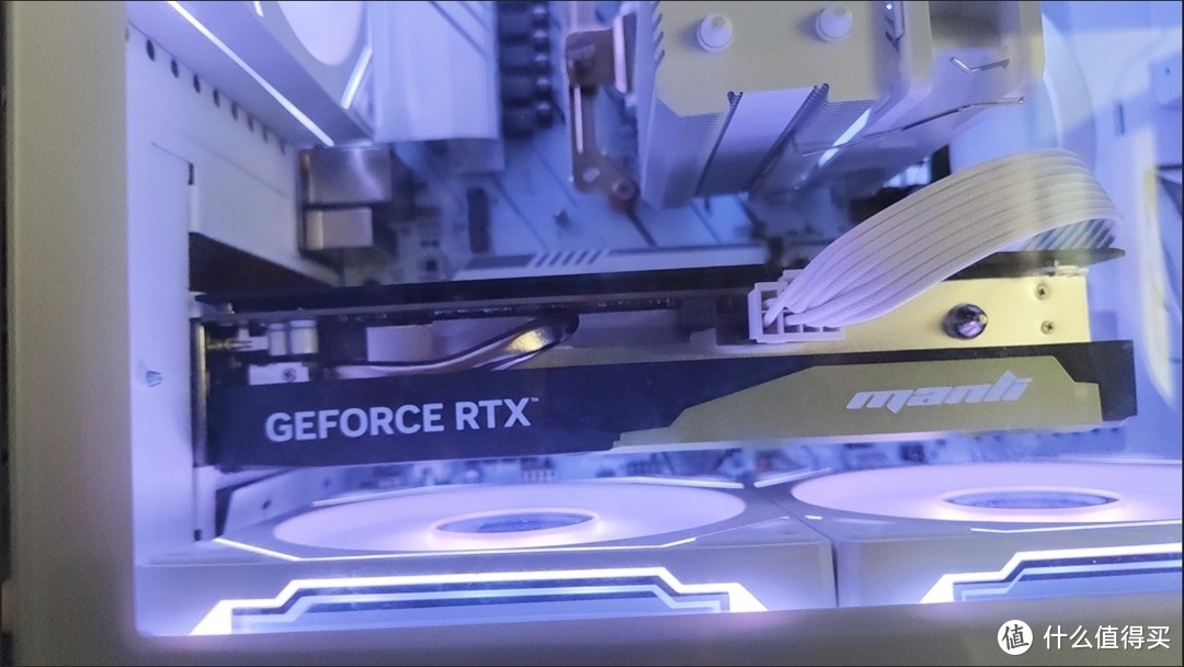 技嘉猎鹰GeForce RTX 4060 8G显卡，我认为他非常优秀。