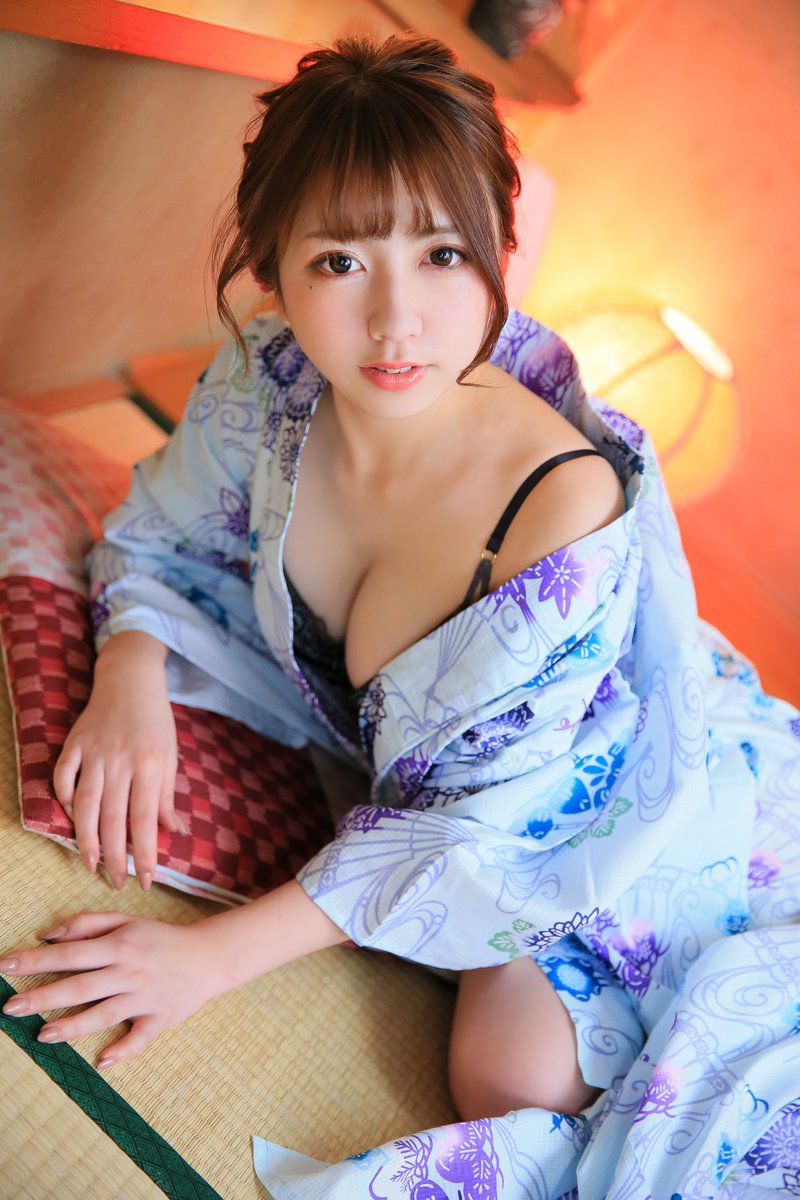 最新推荐！最接近神的女优《有花萌》精选作品介绍……
