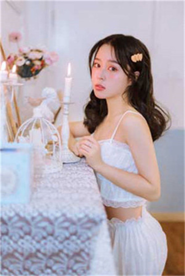 95g花椒直播下载截图1
