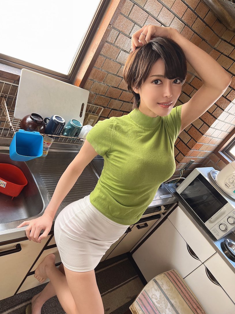 最新推荐！H奶极短发美艳女神《君岛美绪》精选作品介绍……