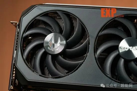 索泰RTX 5070 Ti  AMP EXTREME INFINITY评测：“轻奢风”的4K体验显卡