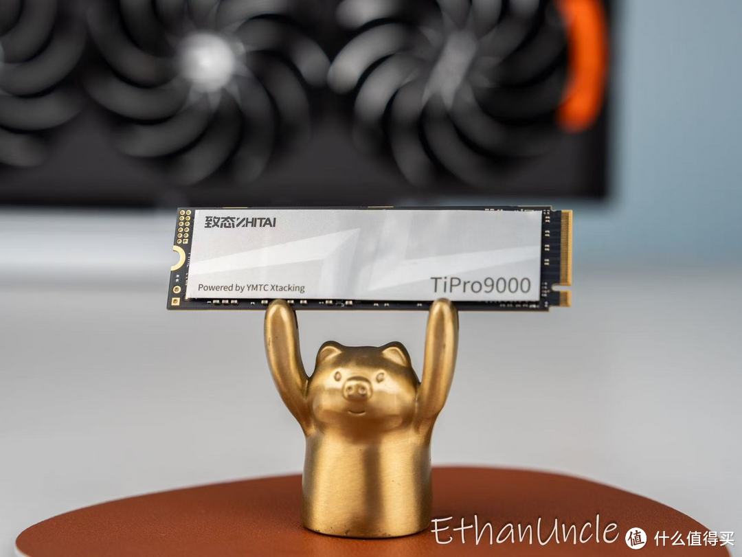 哪吒风火轮附体！致态TiPro9000 4TB解锁PCIe 5.0终极形态