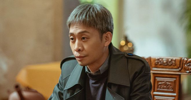 仅播三集，热度飙升，熬夜追完后我想说：能和《扫毒风暴》媲美了