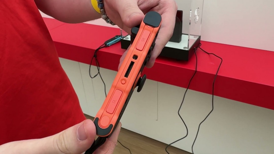 《赛博朋克2077》Switch 2版试玩：30帧、画面还行