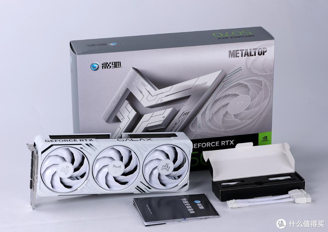 打造年轻人的第一台鸥翼门超跑主机，RTX5070金属大师OC显卡测评