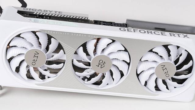 AMD RX 9070 XT即将发布：RDNA 4架构引领性能革新